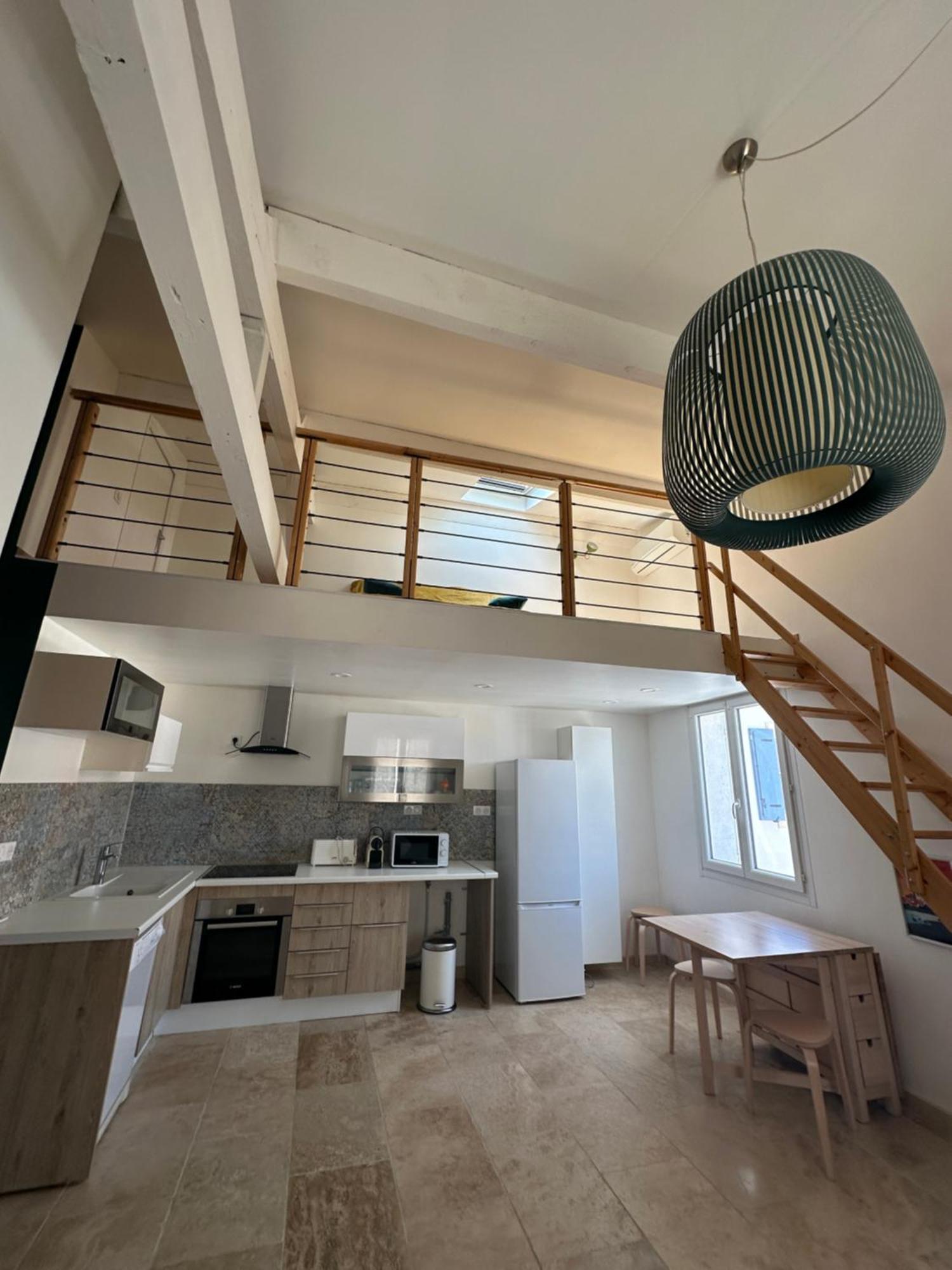 Appartement Avec Vue Sur L Eglise Des *